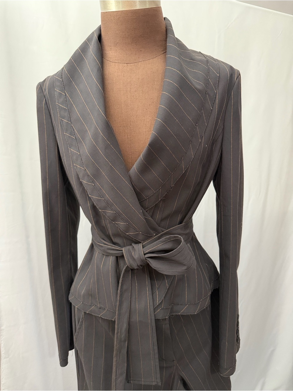 BCBGMaxAzria Brown Pinstripe Wrap Blazer with Shawl Collar Pant Suit Size M